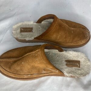 Koolaburra Ugg slip on shoes
